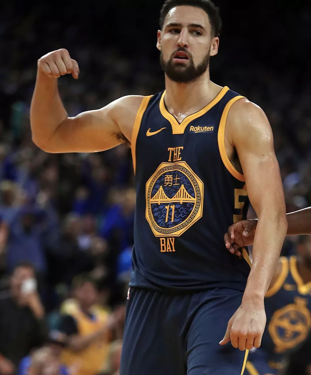 的双重荣誉 的双重荣誉